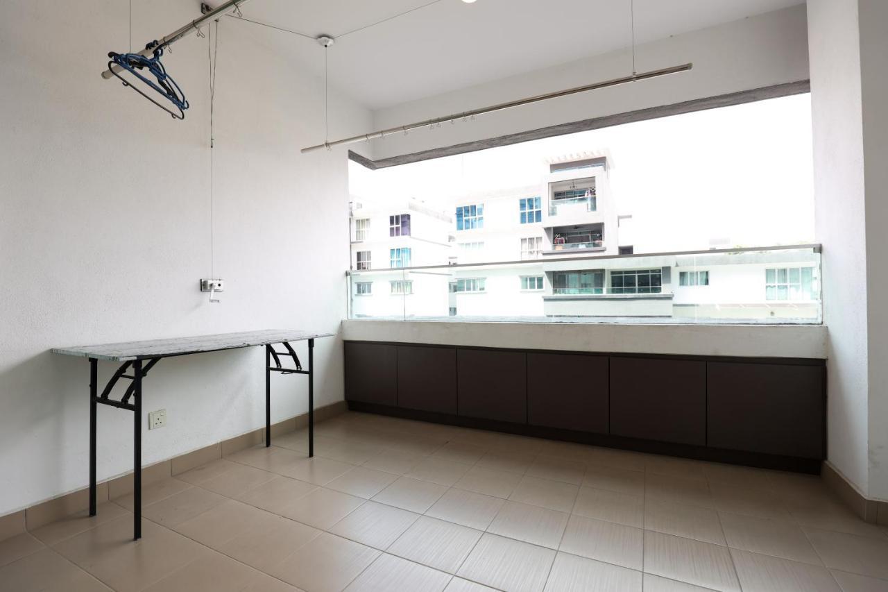 Cozy 2 Bedroom W Pool - 6 Pax - Kajang Exterior photo